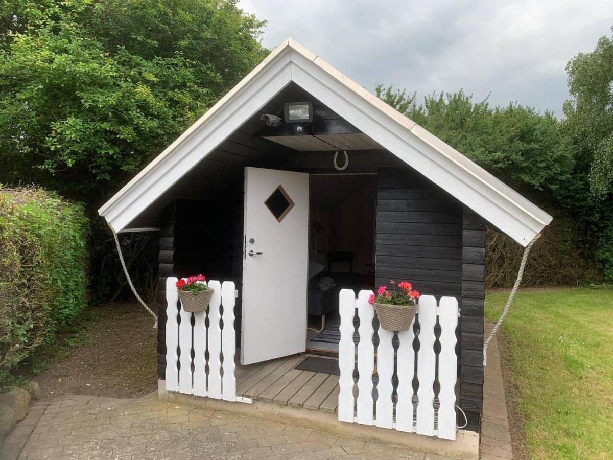 Stunning Romantik Cabin Close To Baltic Sea Βίλα Idestrup Εξωτερικό φωτογραφία